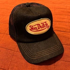 Vintage Von Dutch Trucker hat